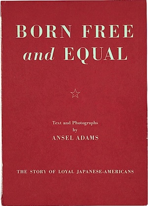 Copertina del libro realizzato da Ansel Adams sul campo di prigionia di Manzanar